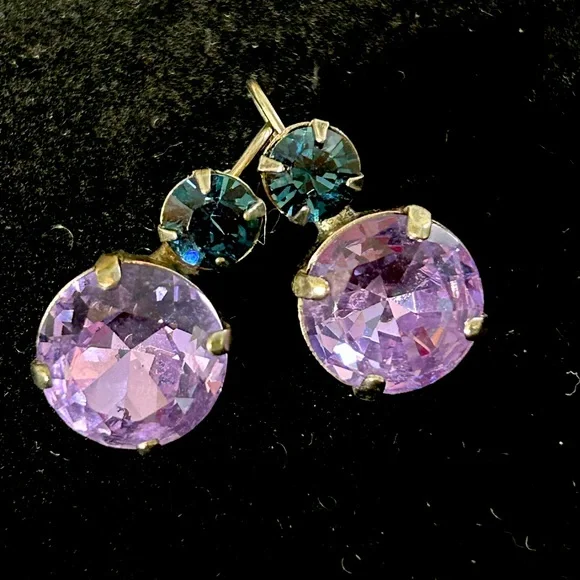 Sorrelli Lilac Pastel Blue and Violet Crystal Leverback Earrings - Picture 6 of 9